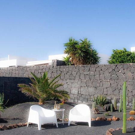 El Jardin De Juanita - Rooms Playa Blanca Dış mekan fotoğraf